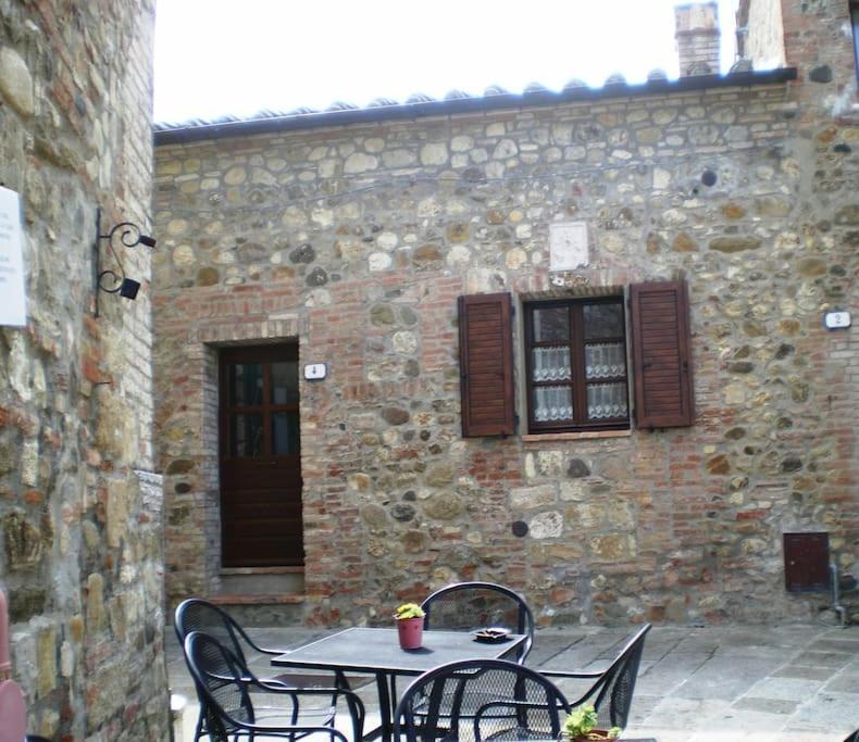 Villa Marta Contignano Exterior foto